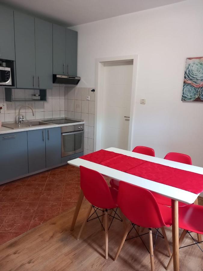 Apartmani Stefano Labin  Eksteriør billede